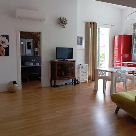 Astoria Apartment, Tra Storia E Mare Lägenhet Alghero