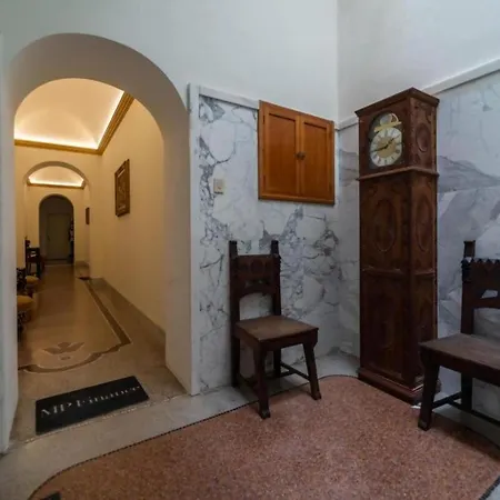 Astoria Apartment, Tra Storia E Mare *